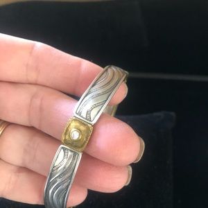 Silpada ‘Belle’ stretch bangle